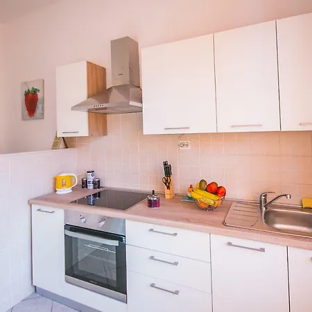 Star Apartment